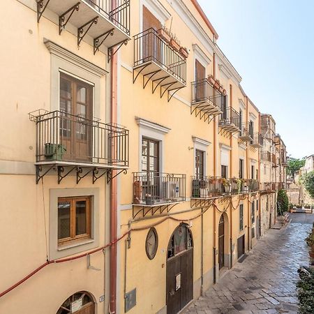 Vetriera 22 Apartment Палермо Екстериор снимка