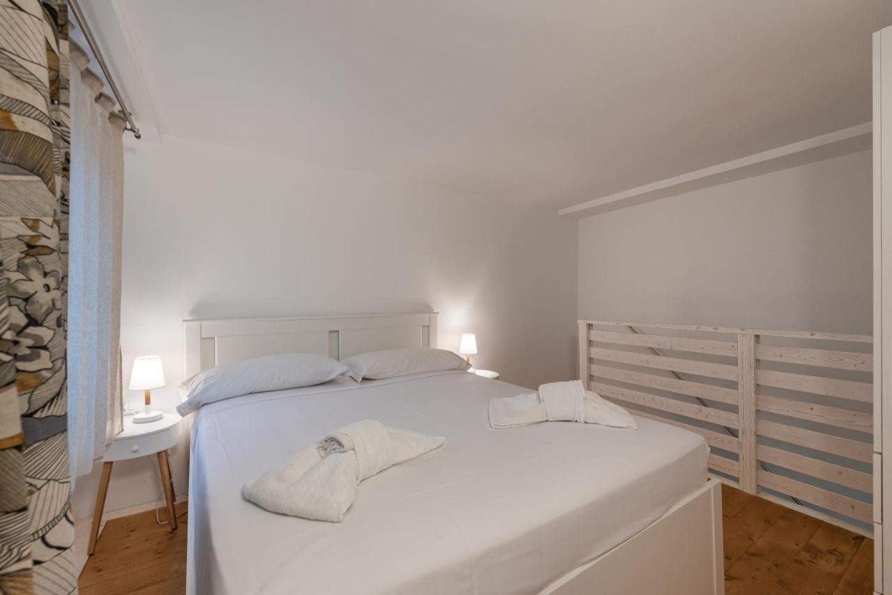 Vetriera 22 Apartment Палермо Екстериор снимка
